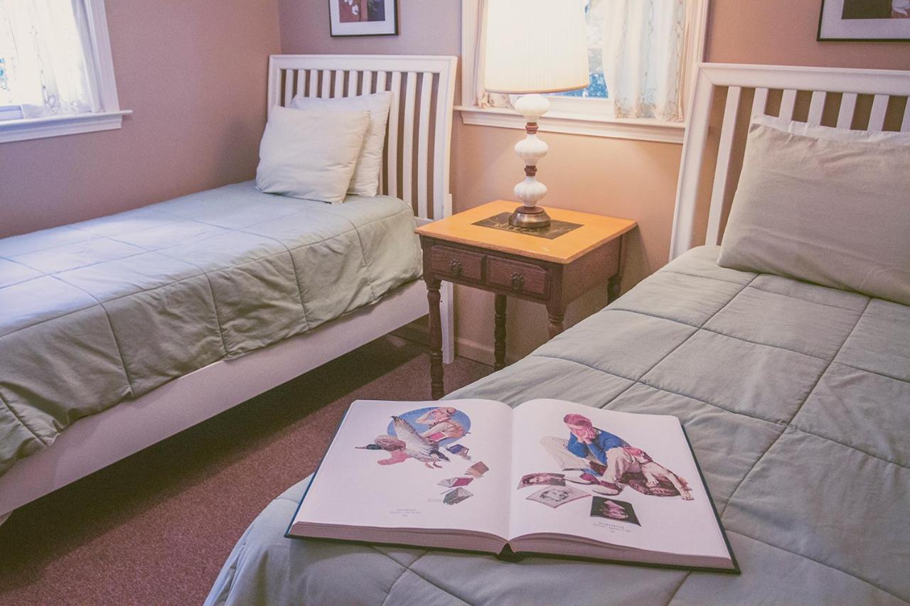 Nolichuckey Bluffs Bed & Breakfast Cabins グリーンビル  エクステリア 写真