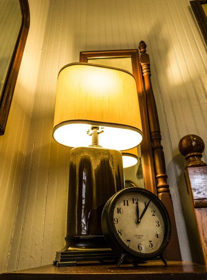 Nolichuckey Bluffs Bed & Breakfast Cabins グリーンビル  エクステリア 写真