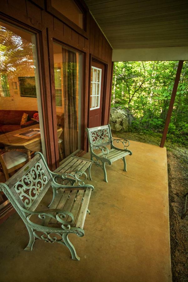 Nolichuckey Bluffs Bed & Breakfast Cabins グリーンビル  エクステリア 写真